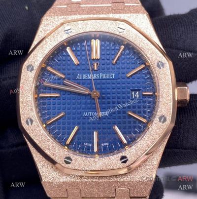 Swiss Audemars Piguet 15410 Frosted Gold Blue Dial Watch 37mm Lady